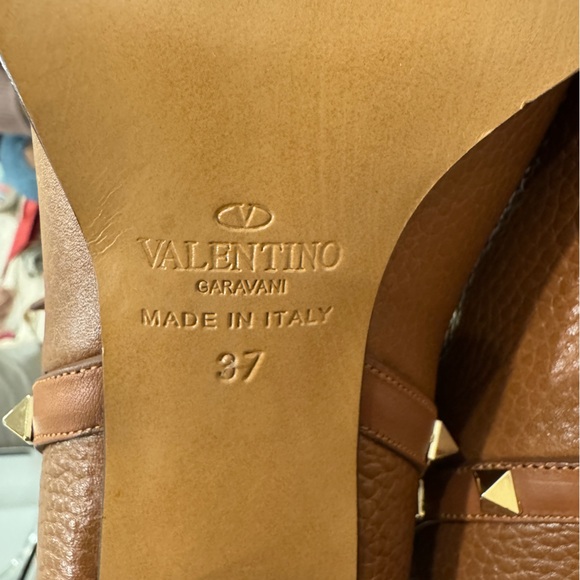 Authentic Valentino Rockstud Boots EU37 - Picture 8 of 12